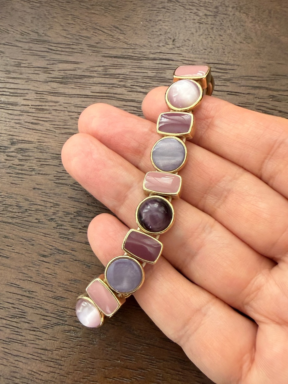 Pink and Lavender Opalescent Cabochon Gold Tone Stretchy Bangle Bracelet